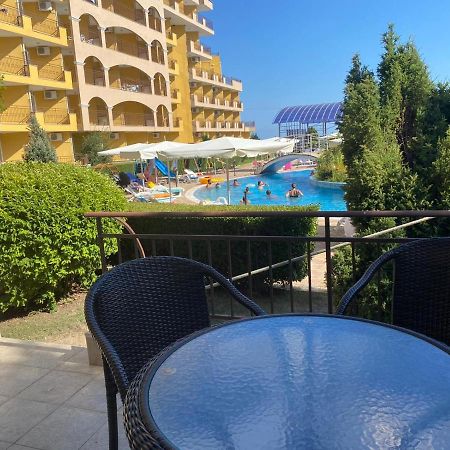 Midia Grand Resort, Terrassen Paradies Apartment Aheloy ภายนอก รูปภาพ
