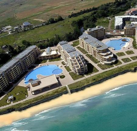 Midia Grand Resort, Terrassen Paradies Apartment Aheloy ภายนอก รูปภาพ