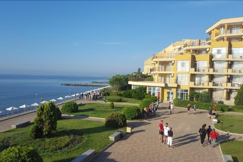 Midia Grand Resort, Terrassen Paradies Apartment Aheloy ภายนอก รูปภาพ