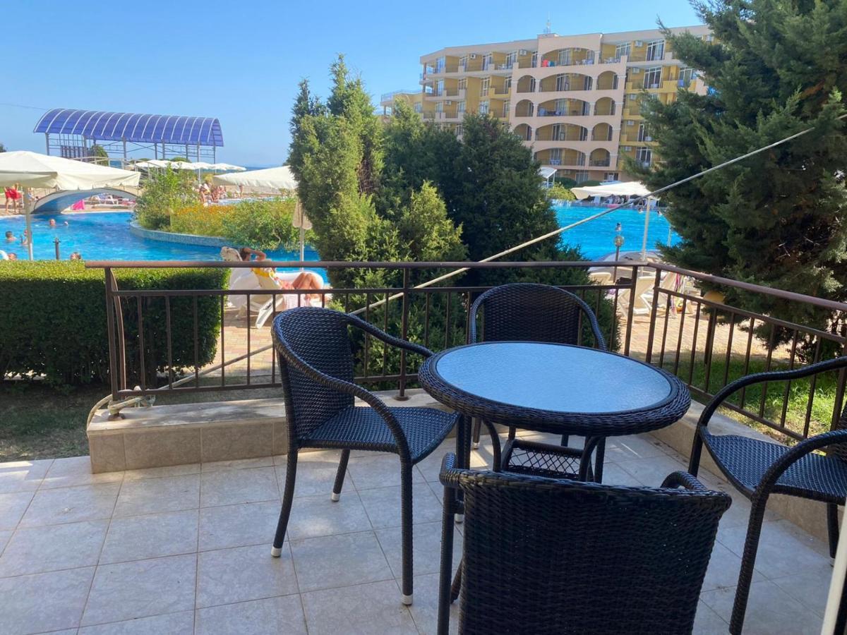 Midia Grand Resort, Terrassen Paradies Apartment Aheloy ภายนอก รูปภาพ
