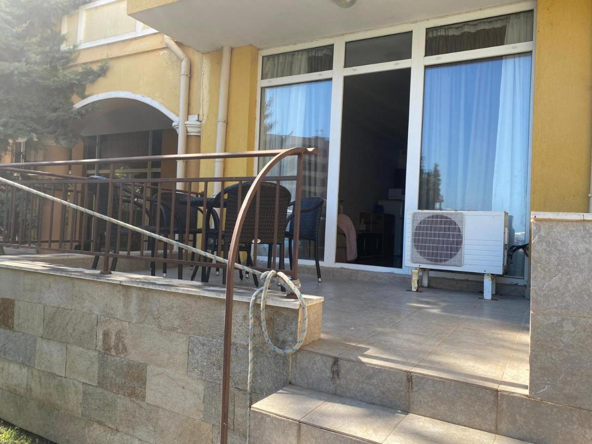 Midia Grand Resort, Terrassen Paradies Apartment Aheloy ภายนอก รูปภาพ